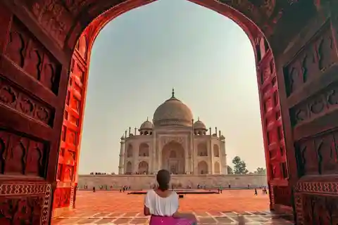 Agra: Taj Mahal & Local Wonders Tuk Tuk Tour