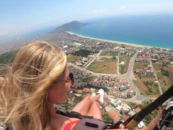 Alanya: Tandem-Paragliding-Erlebnis mit Videooption