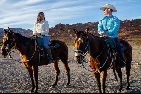 Las Vegas: Horseback Riding Tour with Lunch