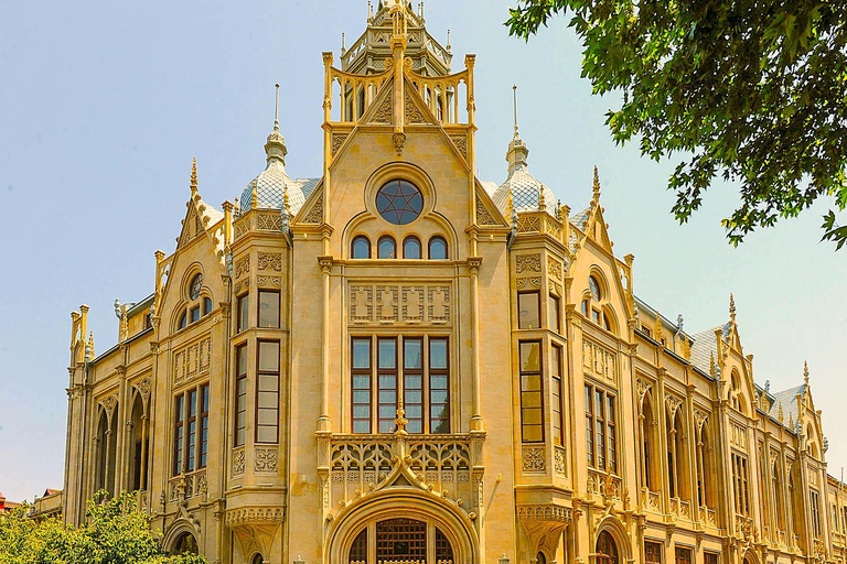 A Full-Day Baku's Oil Boom and Polish Heritage Private Tour