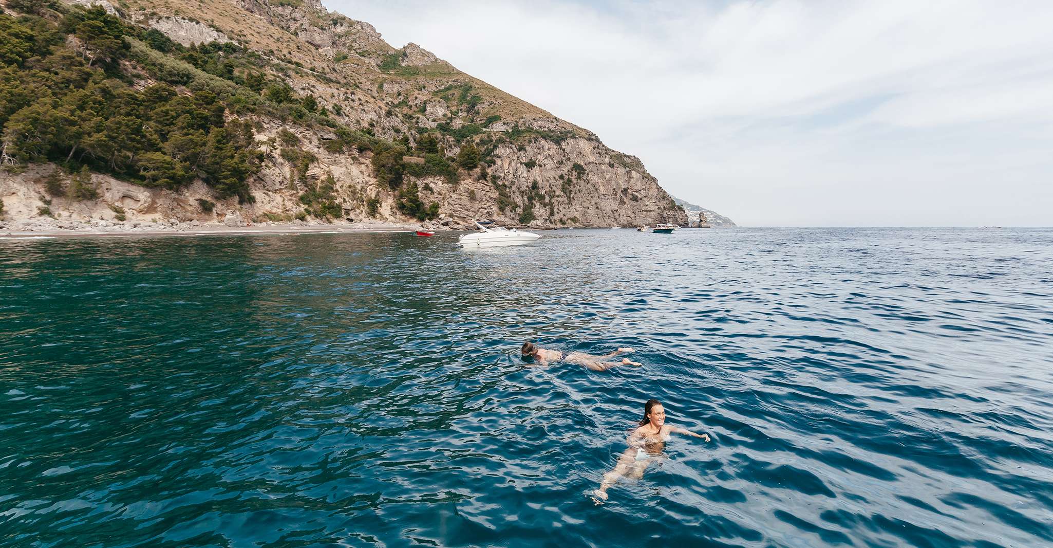 Desde Sorrento, Amalfi y Positano viaje de un día completo en barco - Hizvo