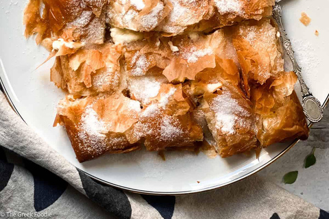 Thessaloniki: Coffee, Pastries and Stories of Mythology