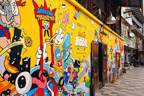 Small Group Bangkok Tour: Street Food, Markets and Temples