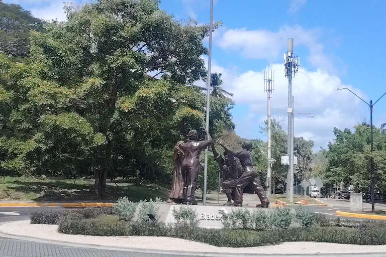 Panama Canal & City Tour