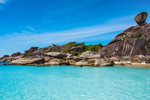 Phuket/Khao Lak: Discover Similan Island with 3 Meals