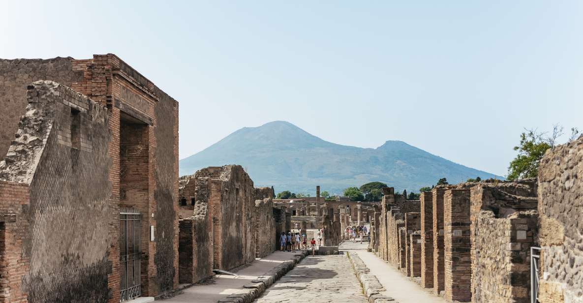 Из Рима: поездка на целый день в Помпеи и на вулкан Везувий