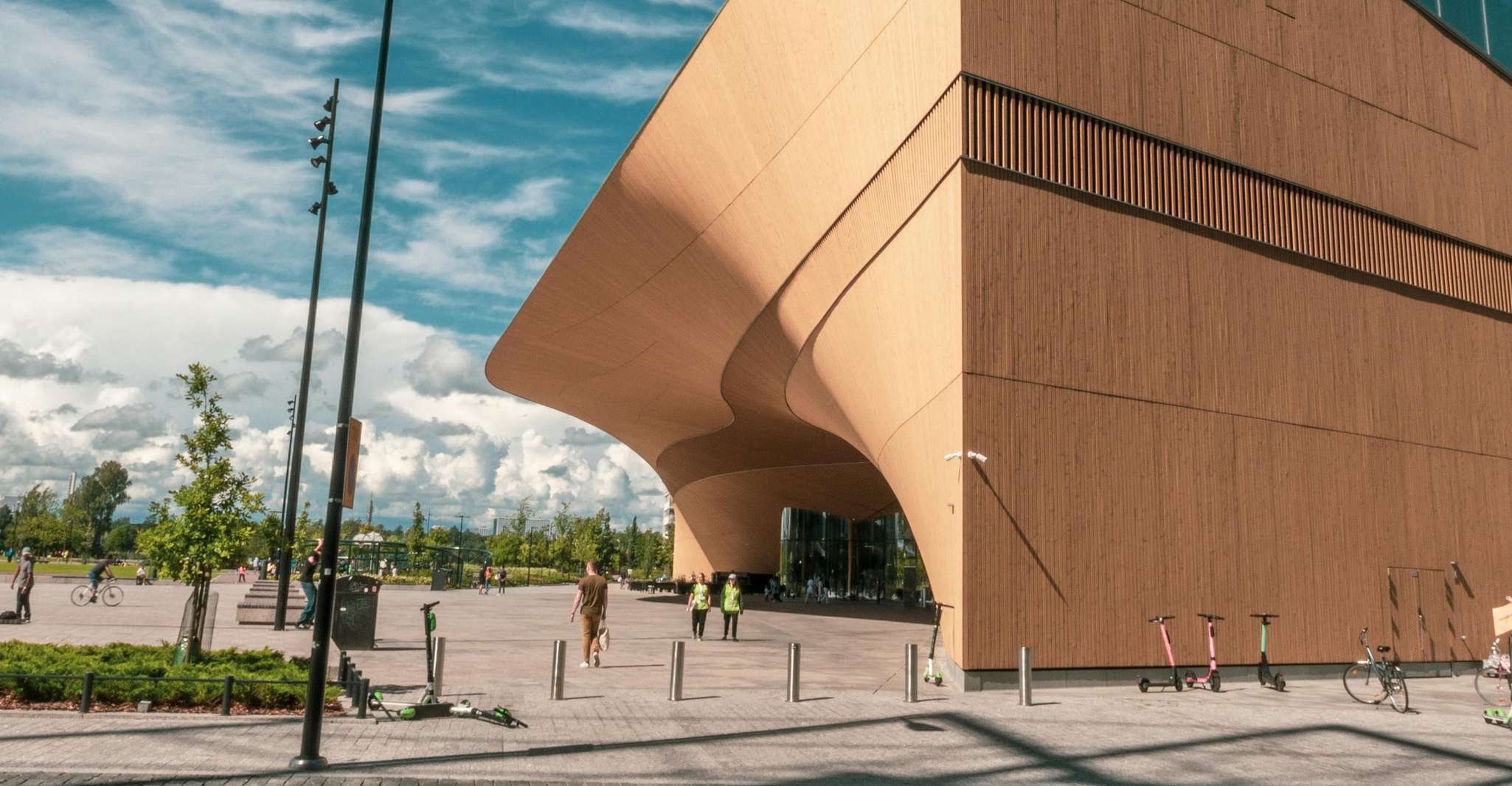 Helsinki: Architectural Highlights Guided Walking Tour