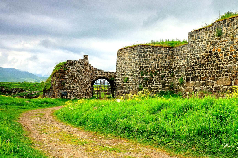 Lori: Day Trip with 4WD and Picnic in Arevatsag Private Tour to Lori