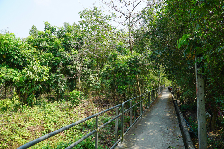 Bangkok Green Oasis Nature Bike Tour