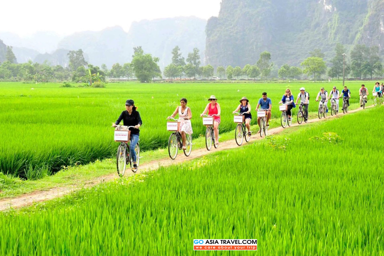 Från Hanoi: Hoa Lu - Tam Coc - Mua Caves med transferFrån Hanoi: Hoa Lu - Tam Coc - Mua-grottorna med transfer