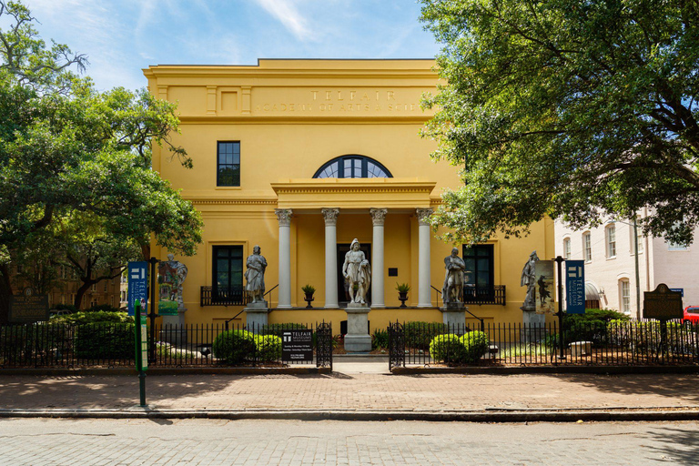 Romance by the River : L&#039;histoire d&#039;amour de Savannah au bord de l&#039;eau