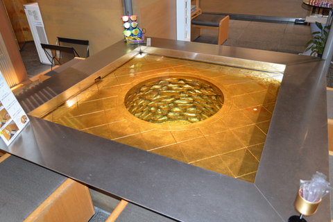 Kanazawa: Gold Leaf Workshop at a Historic Local Maker Gold Leaf Craft Workshop