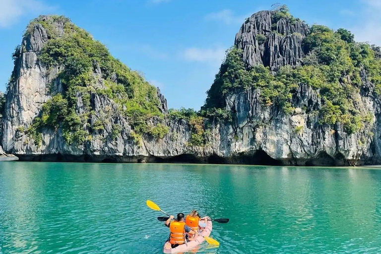 HANOI : EXPLORATION DE CAT BA - BAIE DE LAN HA (2JOUR 1NUIT)