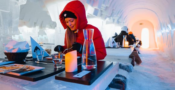 Rovaniemi: Snow Hotel Tour und Ice Restaurant Dinner