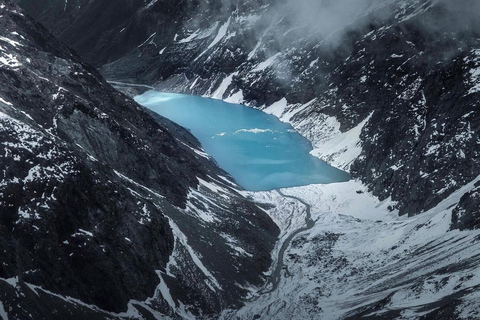 Volo di resistenza al whisky sul ghiacciaio Shackleton - 50 minutiVolo di Endurance con whisky del ghiacciaio Shackleton - 50 minuti