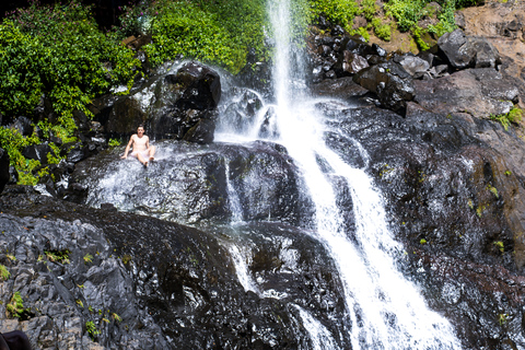 Las maravillas naturales de Mauricio: Las 7 Cascadas + picnicMauricio: Una Maravilla Natural: Las 7 Cascadas de Mauricio