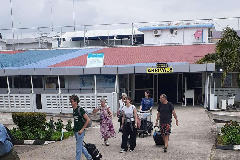 Zanzibar: Airport Private Transfer to/from Hotel Reliable Transfer Between Zanzibar Airport and Paje