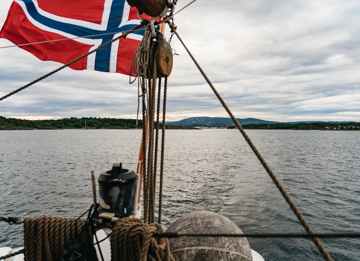 Oslo: Aftencruise i fjorden med rejebuffet