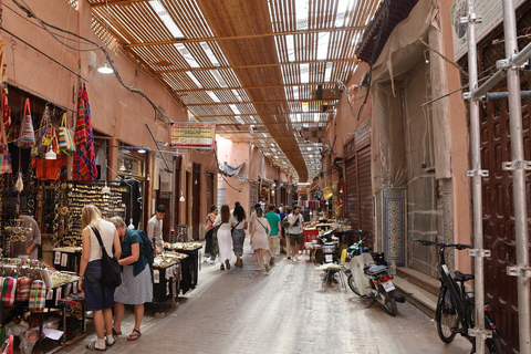 Marrakech: Ben Youssef Medersa, Le Jardin Secret & Souk Tour Private Tour in English - Meeting at Your Riad in the Medina