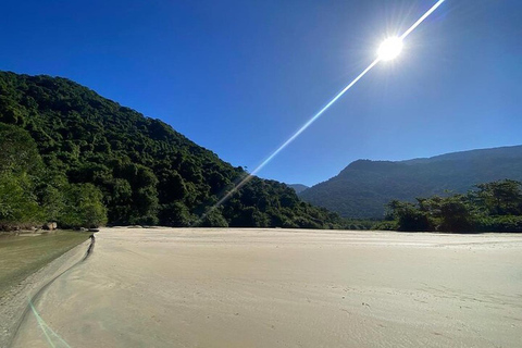 Ilha Grande Private Day Trip from Rio with Private Speedboat Lopes Mendes Route