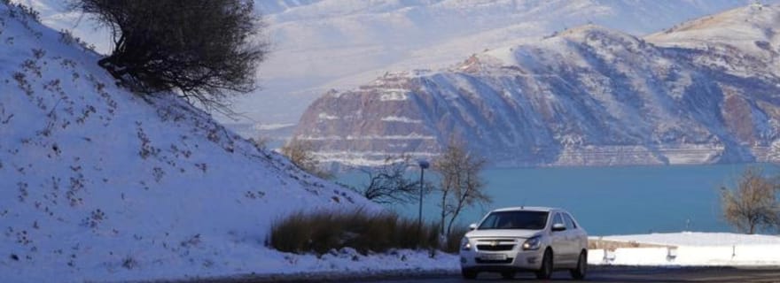 Excursions dans les montagnes de Tachkent avec chauffeur