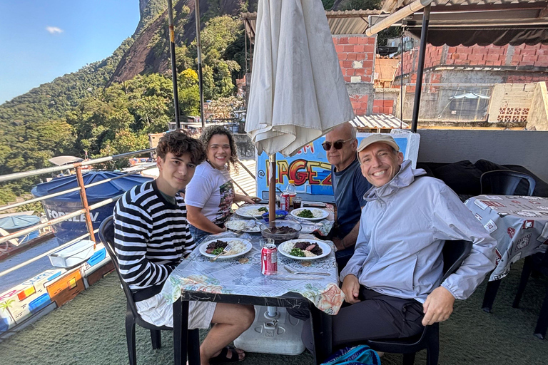 Rio de Janeiro: Santa Marta Favela Tour With local resident guide and lunch Rio de Janeiro: Santa Marta Favela Tour with Local Resident Guide and Lunch