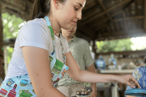 Bogota: Coffee Cupping and Sensory Art Workshop Premium Experience with Lunch
