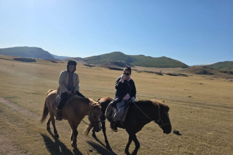 Ulaanbaatar: 9-Days Khagiin Khar Nuur & Horse Trekking Tour