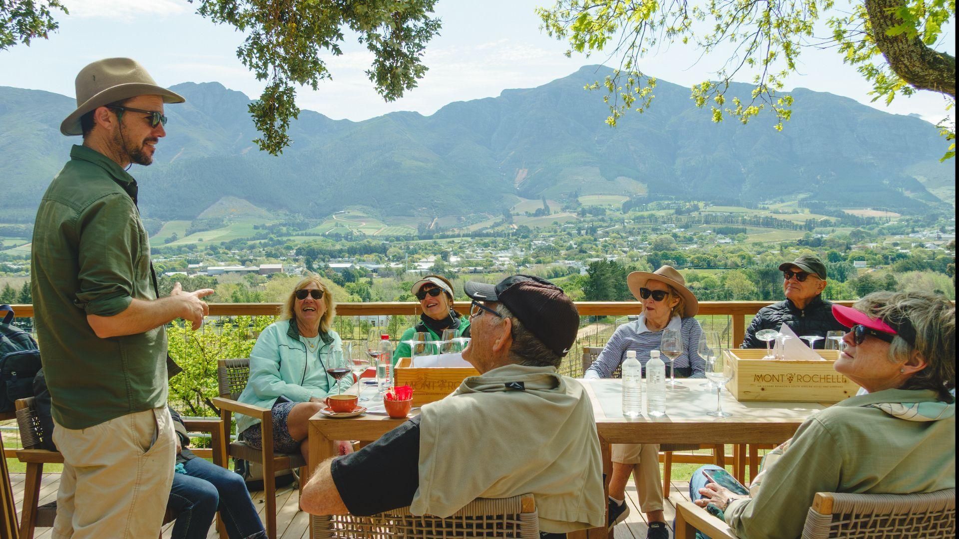 Franschhoek: Ein bezaubernder Spaziergang mit Geschichten zu 3 Weingütern