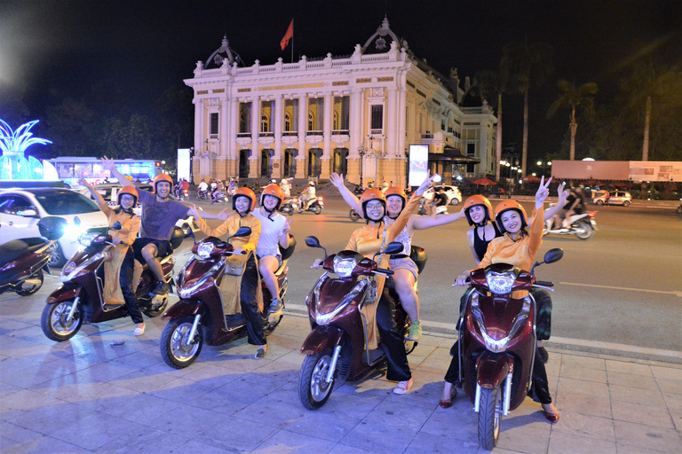 Hanoi: Hidden Streets & Street Food Motorcycle Tour