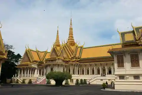 Phnom Penh: Excursão de 1 dia pela cidade com um guia de turismo experiente