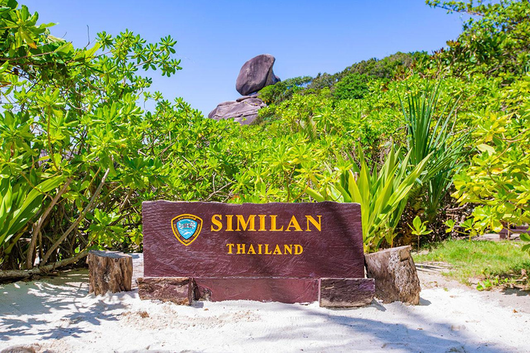 Vanuit Phuket: snorkeltrip naar de Similan-eilanden per speedboot