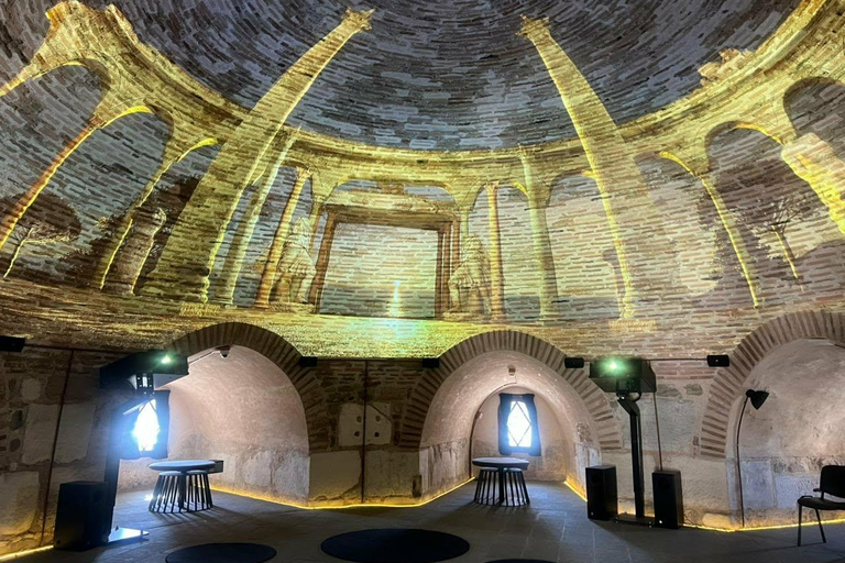 Durres: Historic & Cultural Walking Tour with a Local Guide Durres :Historic & Cultural Walking Tour in Italian