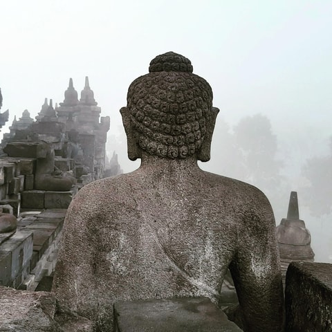 From Yogyakarta: Selogriyo Temple Trekking and Borobudur