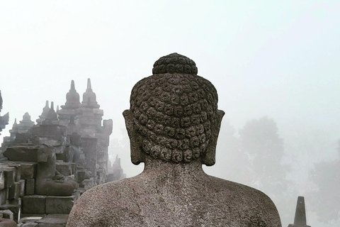 De Yogyakarta: Caminhada pelo Templo de Selogriyo e Borobudur