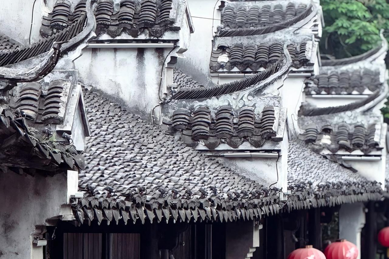 Discover Shanghai’s gem: World-Record Temple & Water Town