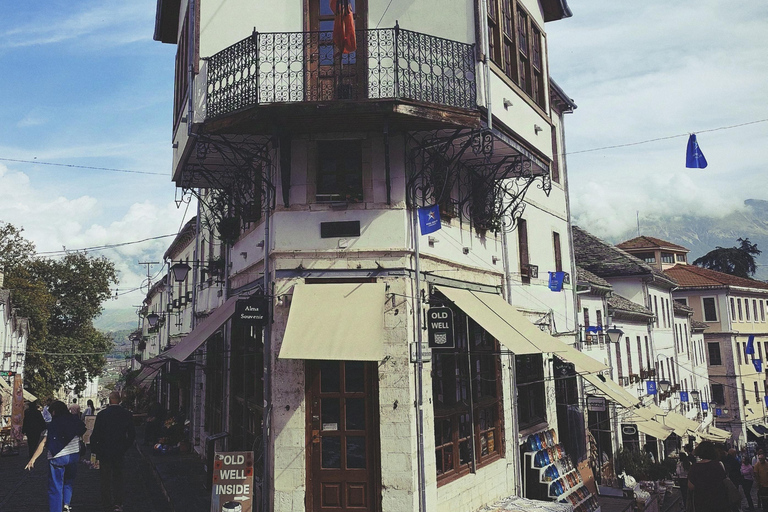 Gjirokaster von Eden aus Tirana