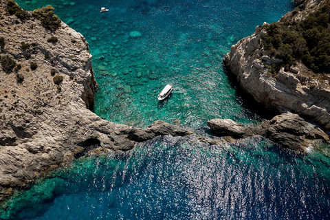 Zakynthos: Shipwreck Beach and Blue Caves Boat Tour Zakynthos: Shipwreck Beach and Blue Caves Boat Tour