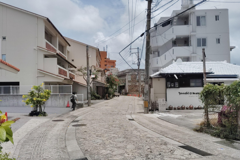 Naha: Yachimun Pottery and Local Crafts in Tsuboya Tour