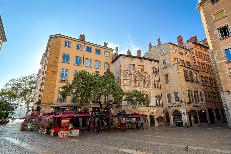 Bezoek aan de oude binnenstad van Lyon in Bellecour met een gidsRondleiding door het oude Lyon in Bellecour met een gids