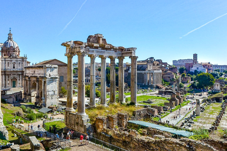 Tour sin colas para grupos pequeños por el Coliseo, el Palatino y el ForoTour grupal en inglés