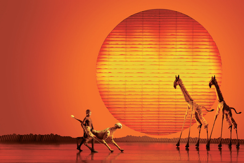 Hamburg: Disney's THE LION KING – The Musical & Boat Transfer