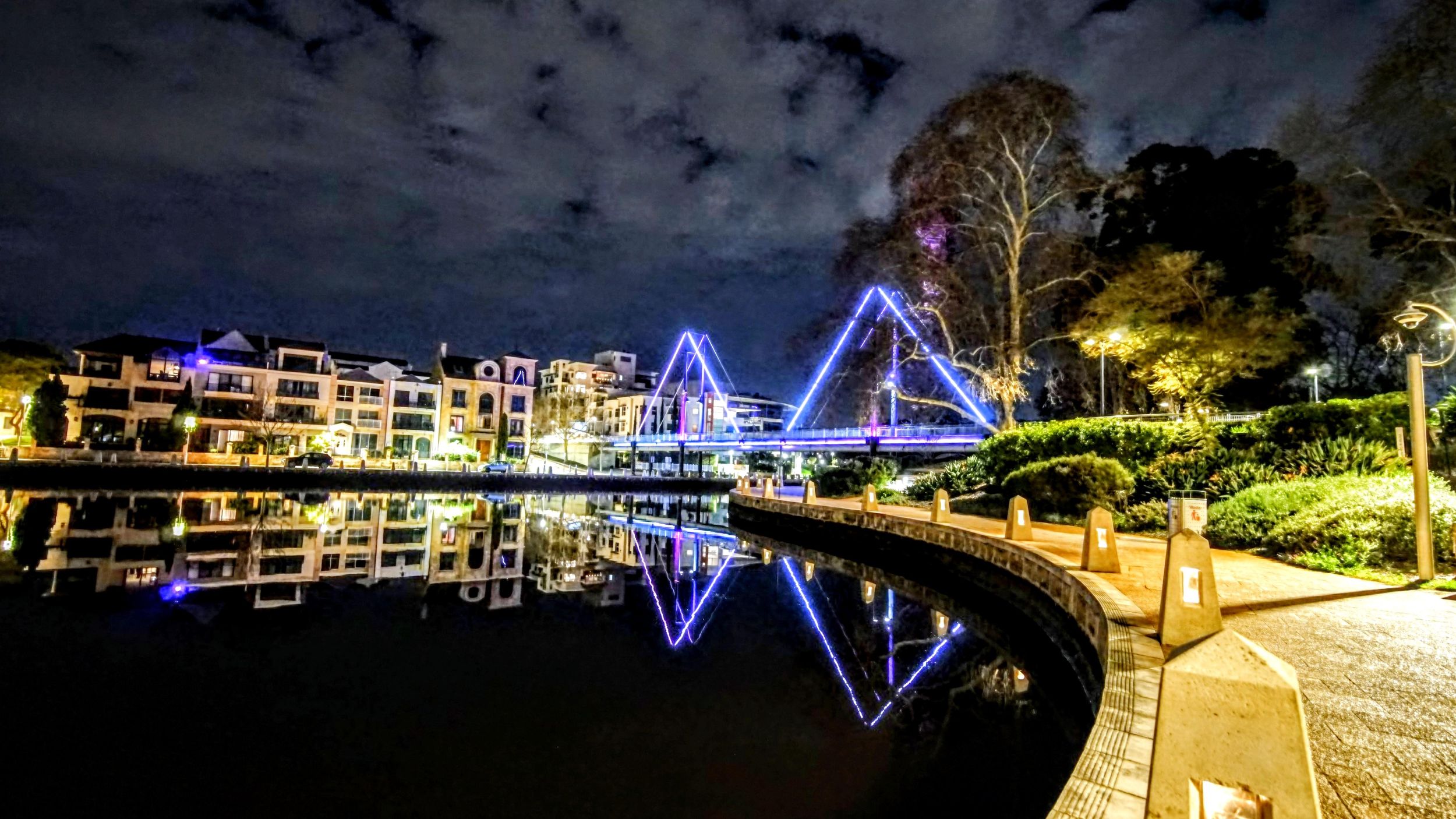 Perth: Tour durch die Stadt der Lichter mit Dessert