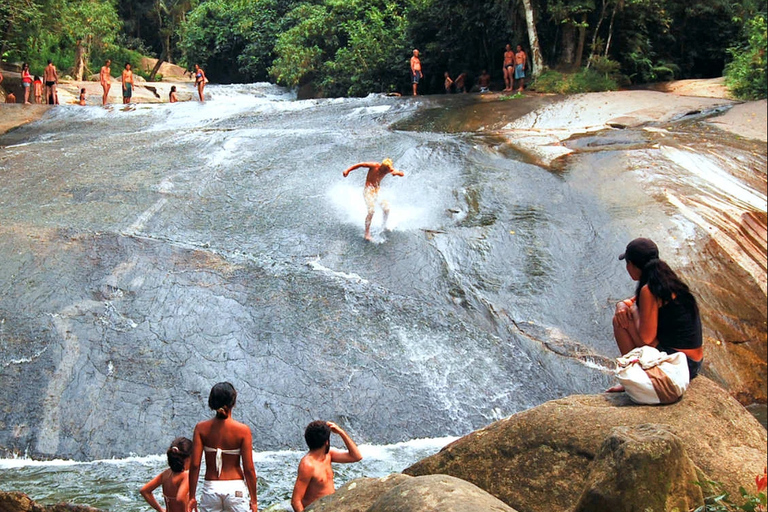 Paraty: Jeep Tour with Waterfalls, Cachaça, and Gold Trail