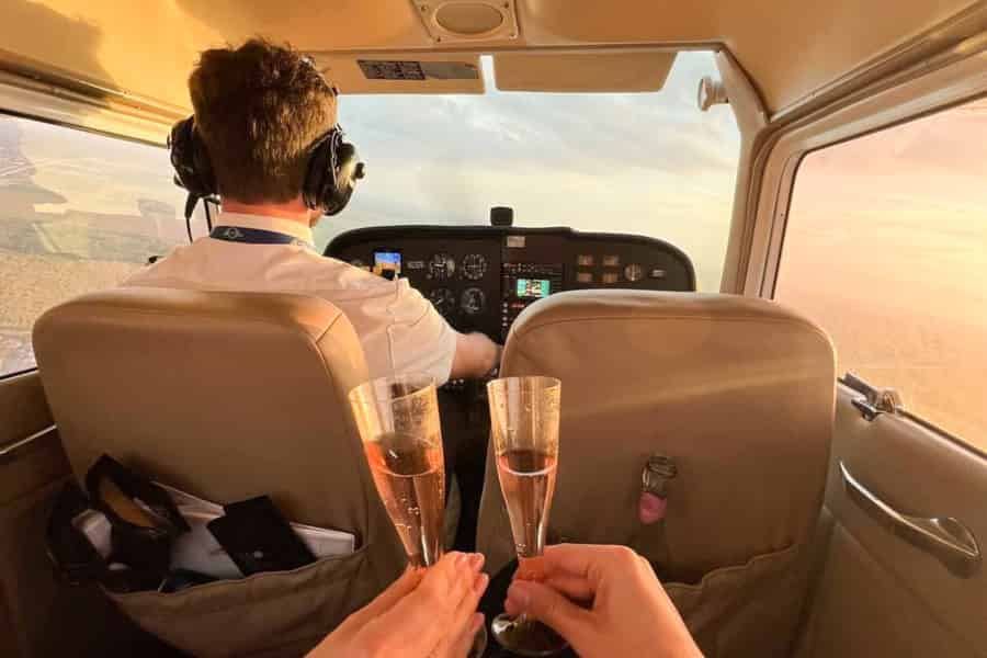 Miami Beach: Private Luxury Airplane Tour mit Champagner. Foto: GetYourGuide