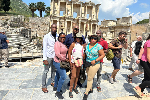 Tour giornaliero di Efeso e Pamukkale da Istanbul con volo di andata e ritorno