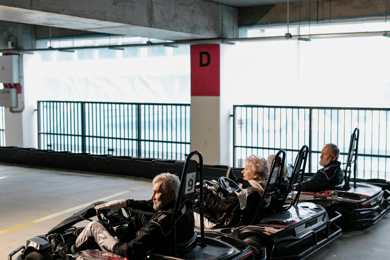 Krakau: Indoor-Go-Karting (24-Minuten-Rennen)