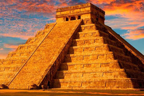 Yucatán: Classic Chichen Itza Tour with Maya Travel