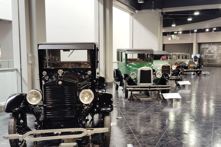 Toyota Automobile Museum & Historic Cars in Motion Departure from Nagoya Station