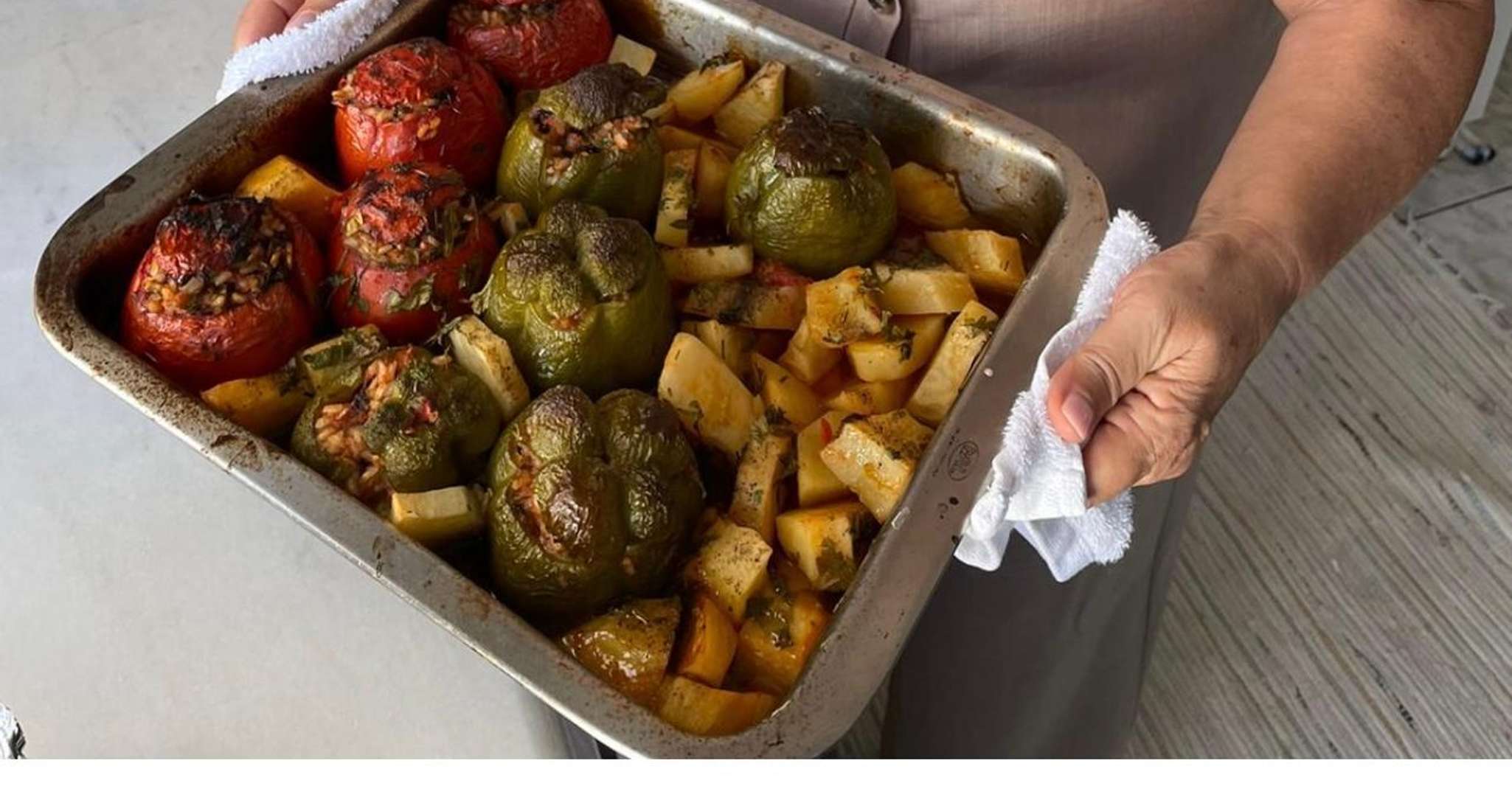 Oia, Greek Cooking Class with a Local Grandmother & Lunch - Housity